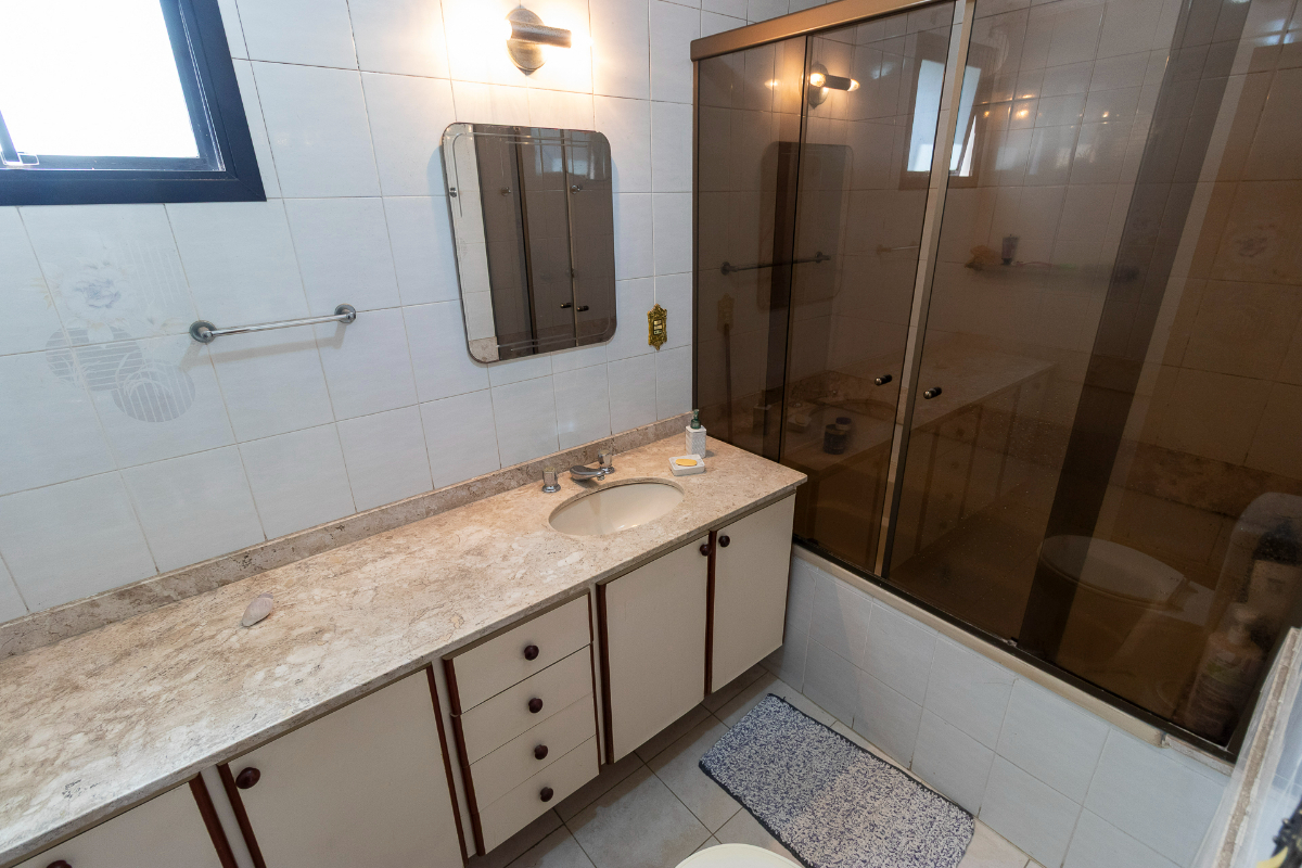 Residencial Multifamiliar de 4 quartos, 275m² no bairro Jardim Avelino, em São Paulo | Eu Corretor