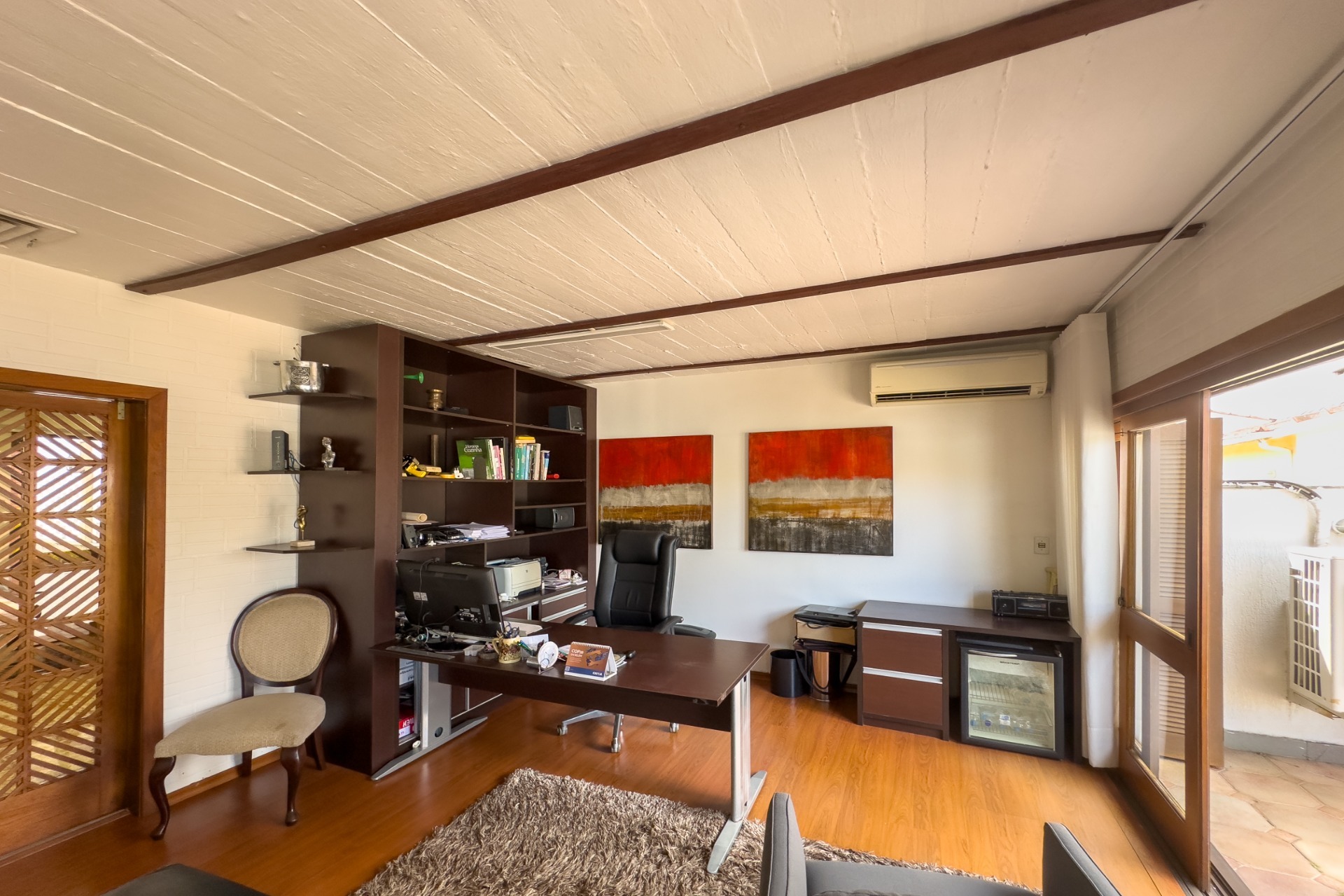 Residencial Multifamiliar de 3 quartos, 290m² no bairro Três Figueiras, em Porto Alegre | Eu Corretor