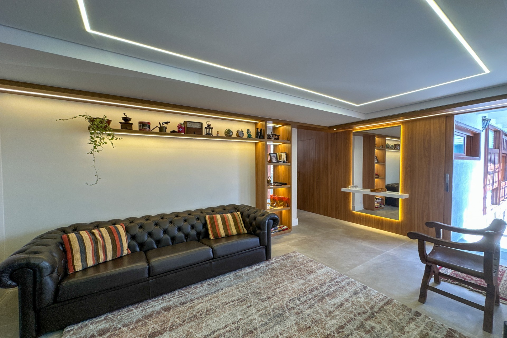 Residencial Multifamiliar de 3 quartos, 290m² no bairro Três Figueiras, em Porto Alegre | Eu Corretor