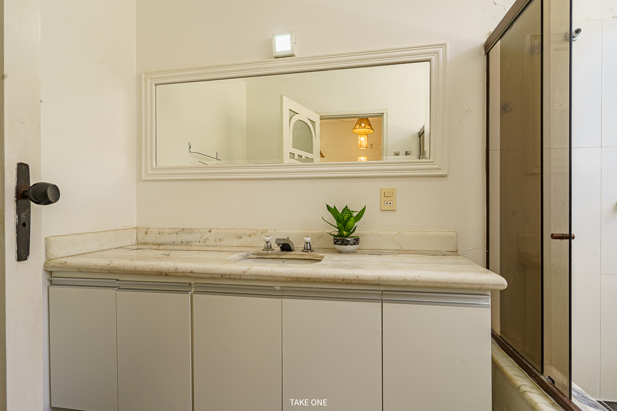 Residencial Multifamiliar de 1 quarto, 200m² no bairro Caminhos de San Conrado (Sousas), em Campinas | Eu Corretor