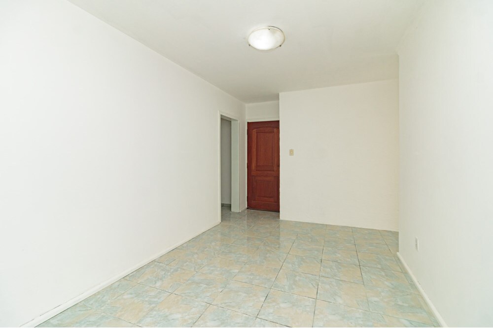 Residencial Multifamiliar de 2 quartos, 70m² no bairro São Sebastião, em Porto Alegre | Eu Corretor