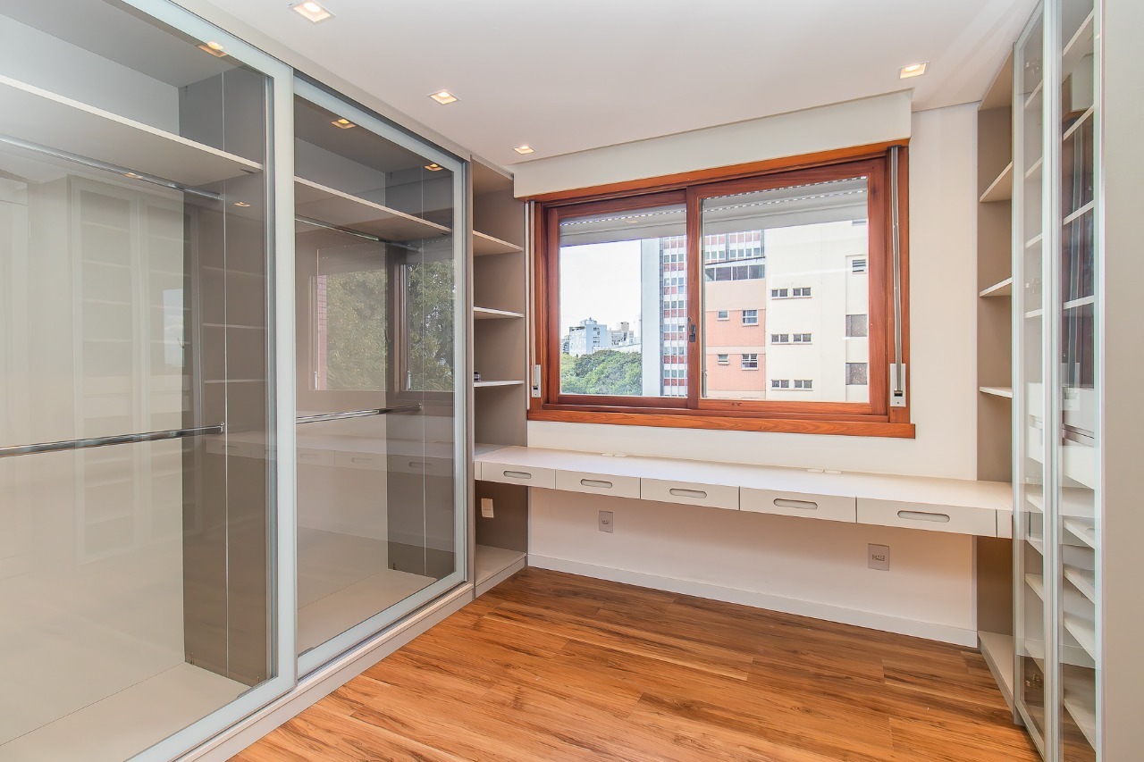 Residencial Multifamiliar de 3 quartos, 170m² no bairro Moinhos de Vento, em Porto Alegre | Eu Corretor