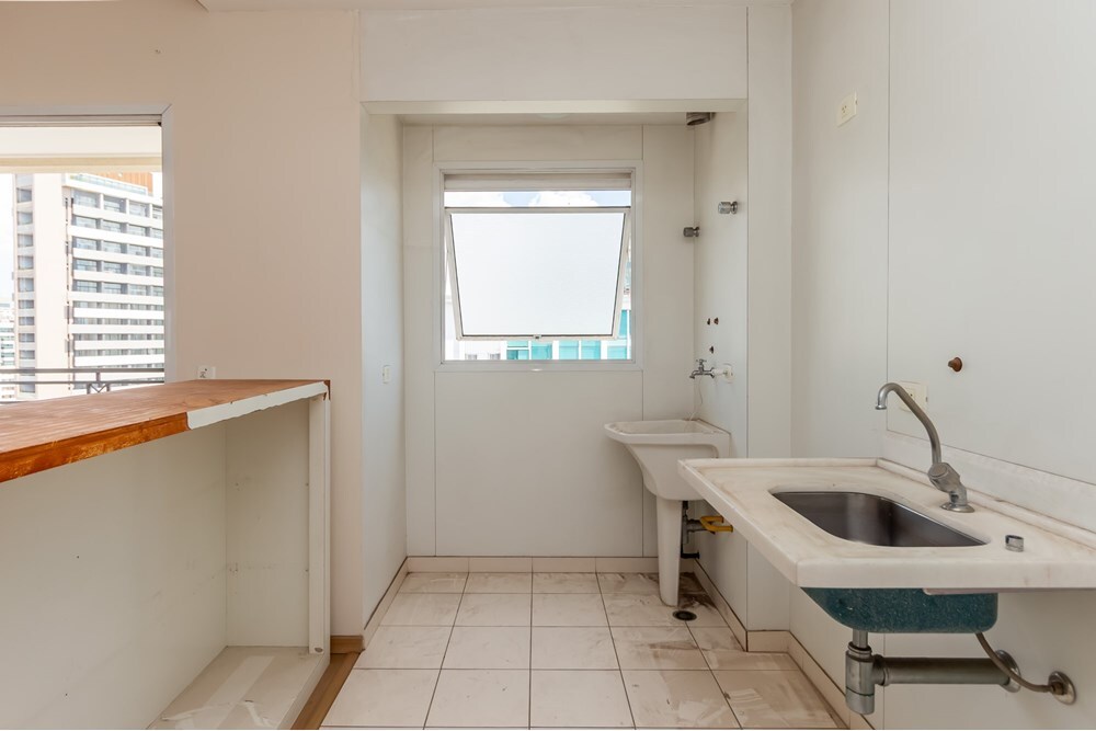 CA 2190 Apto 601081065-24 - REMAX Lepex Exclusividades