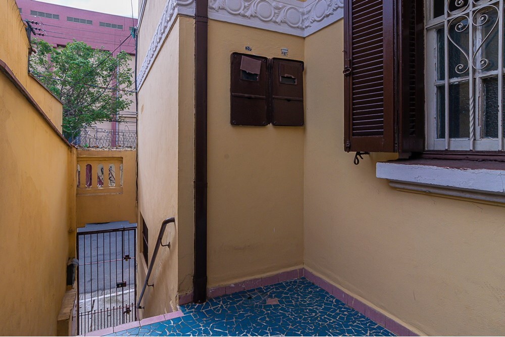 CS 28 601401007-35 - REMAX Paradisus Exclusividades CS 28 601401007-35 - REMAX Paradisus Exclusividades