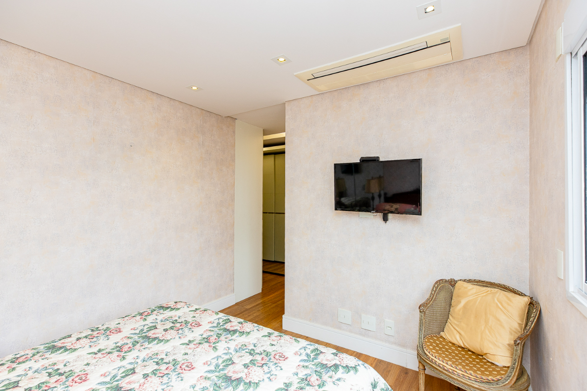 Residencial Multifamiliar de 3 quartos, 151m² no bairro Campo Belo, em São Paulo | Eu Corretor