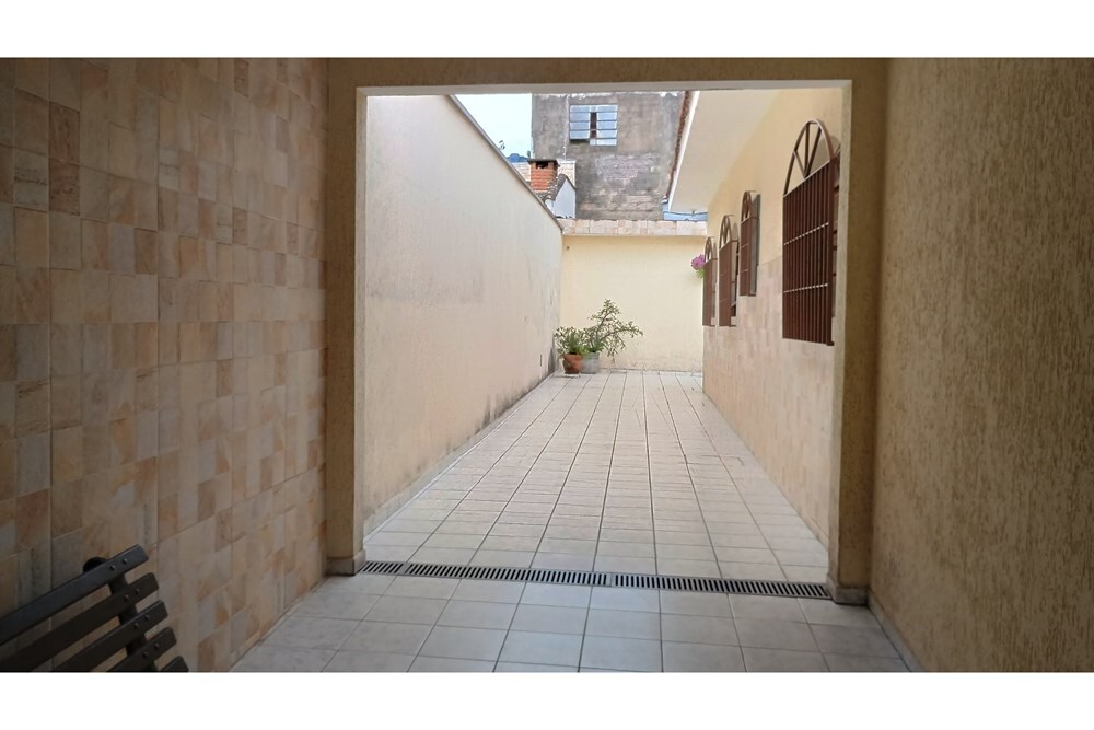 SACEM 125 Casa 601371038-34 - REMAX Boutique Exclusividades