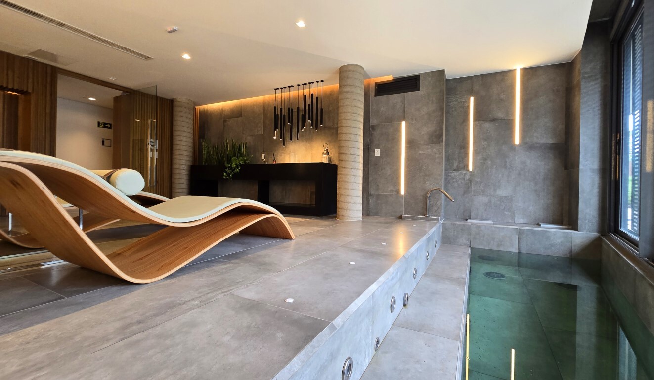 Residencial Multifamiliar de 3 quartos, 374m² no bairro Três Figueiras, em Porto Alegre | Eu Corretor