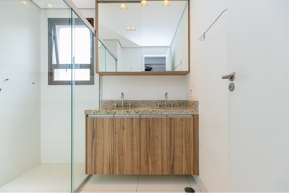 Residencial Multifamiliar de 3 quartos, 137m² no bairro Jardim das Acácias, em São Paulo | Eu Corretor