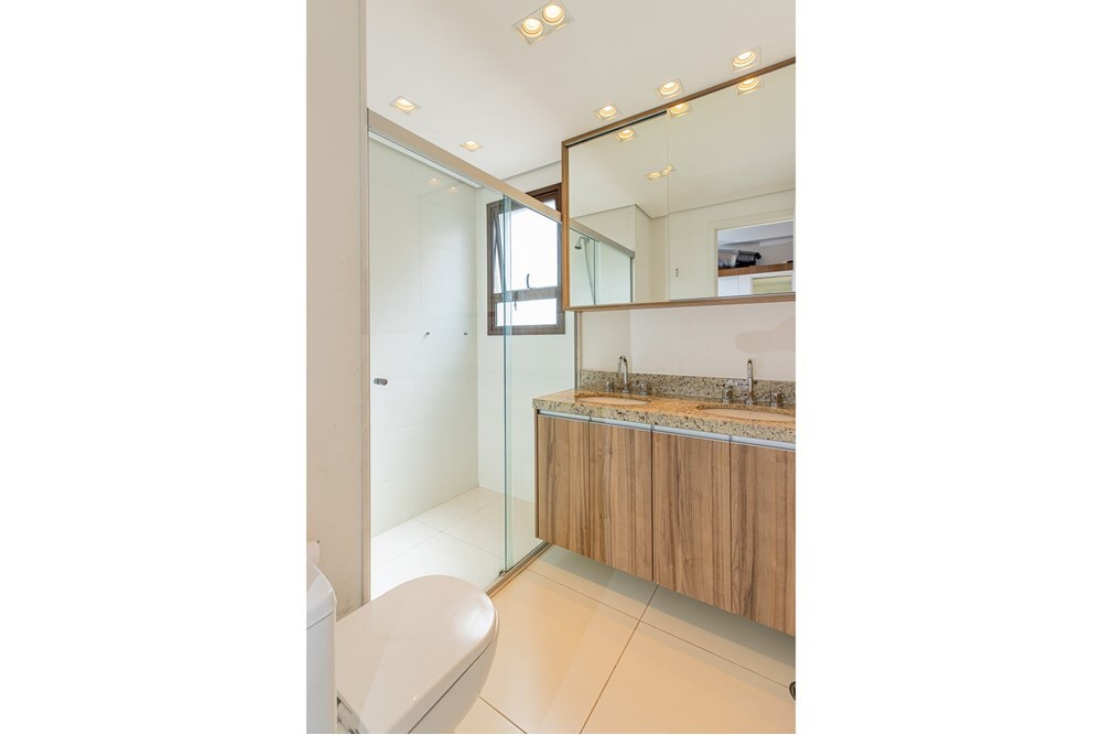 Residencial Multifamiliar de 3 quartos, 137m² no bairro Jardim das Acácias, em São Paulo | Eu Corretor