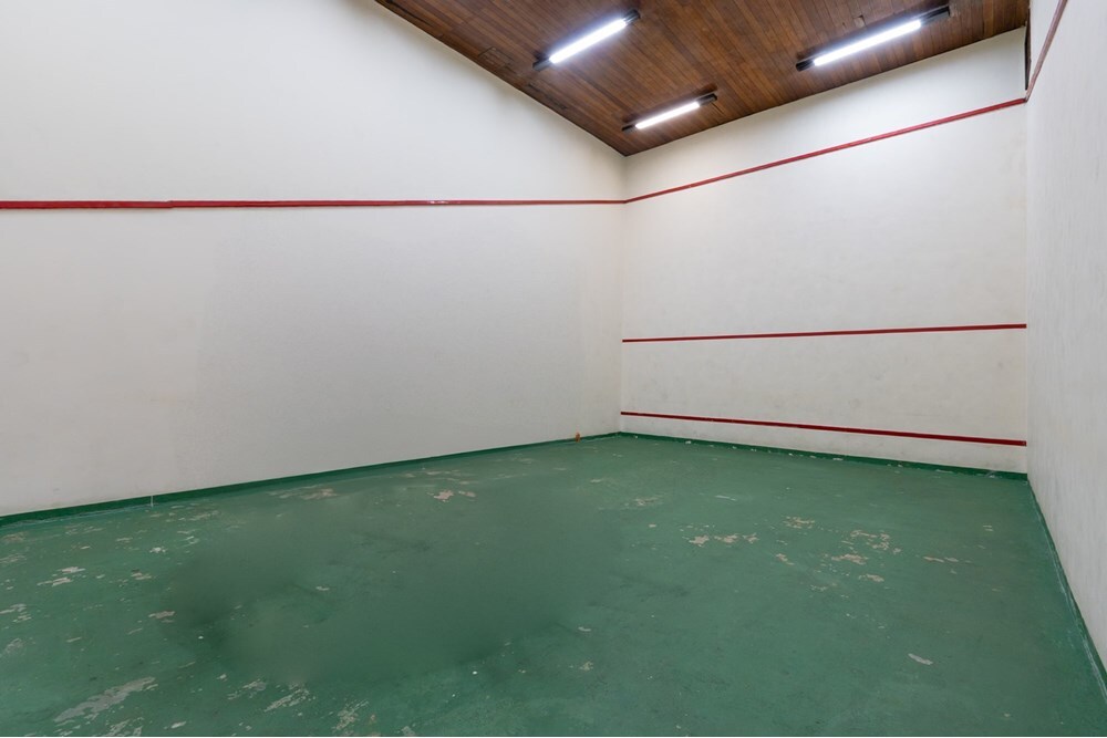 VNCCMC 595 Apto 601131038-3 - REMAX Ares Exclusividades