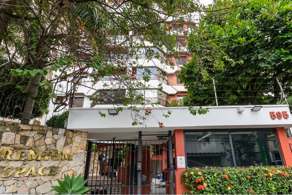 VNCCMC 595 Apto 601131038-3 - REMAX Ares Exclusividades