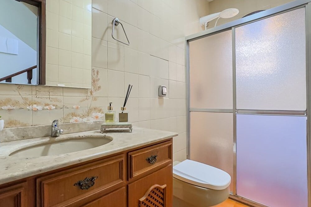 Residencial Multifamiliar de 5 quartos, 208m² no bairro Parque dos Maias, em Porto Alegre | Eu Corretor