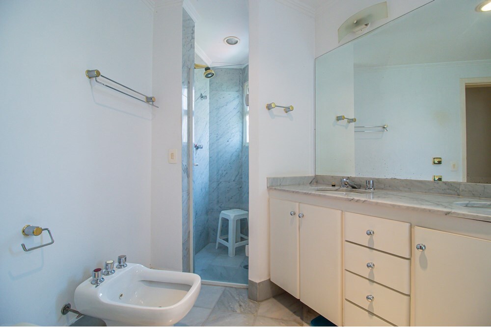 JAI 170 Apto 601081090-3 - REMAX Lepex Exclusividades