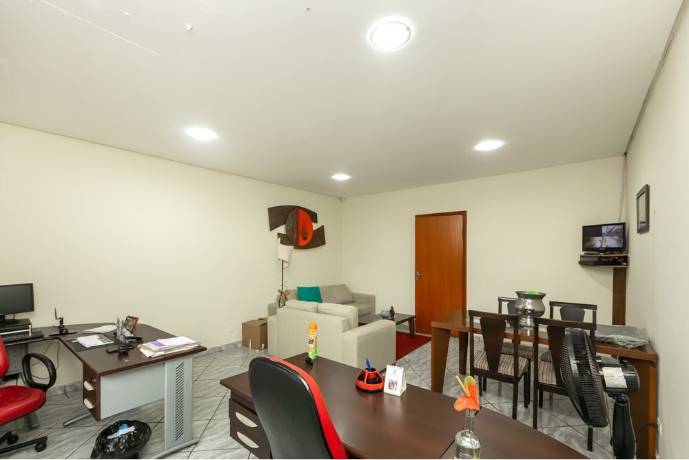 JMKVPJ 212 Prédio 601461005-128 - REMAX NM Exclusividades JMKVPJ 212 Prédio 601461005-128 - REMAX NM Exclusividades