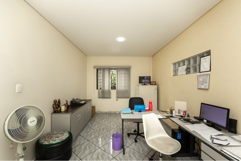 JMKVPJ 212 Prédio 601461005-128 - REMAX NM Exclusividades JMKVPJ 212 Prédio 601461005-128 - REMAX NM Exclusividades