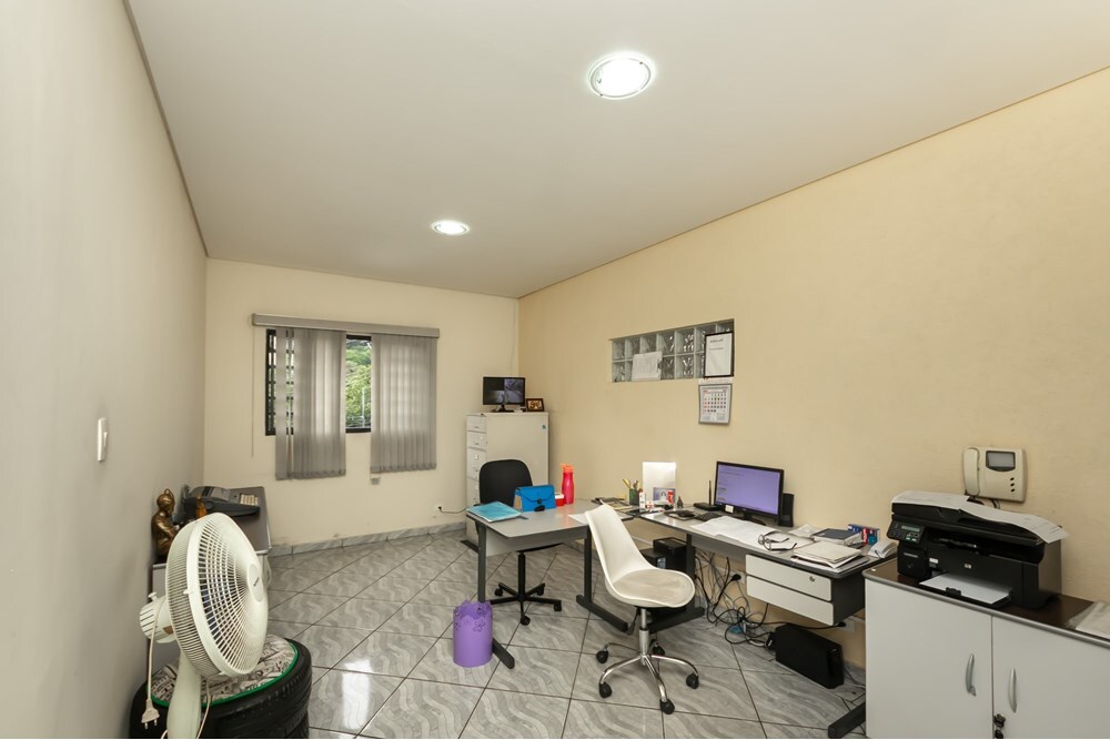 JMKVPJ 212 Prédio 601461005-128 - REMAX NM Exclusividades JMKVPJ 212 Prédio 601461005-128 - REMAX NM Exclusividades