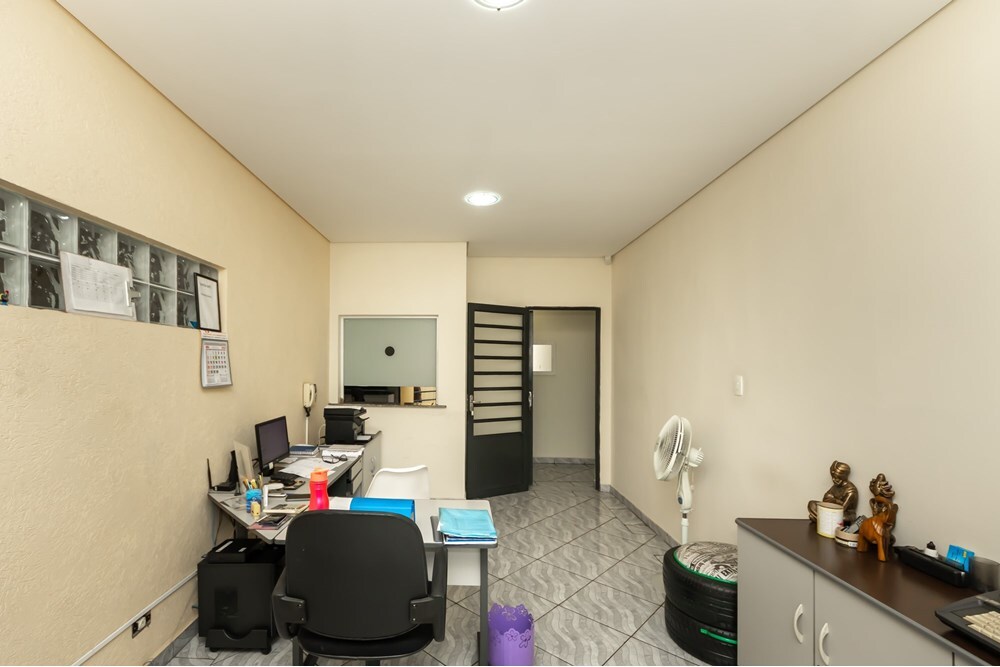 JMKVPJ 212 Prédio 601461005-128 - REMAX NM Exclusividades JMKVPJ 212 Prédio 601461005-128 - REMAX NM Exclusividades