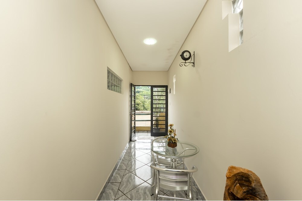 JMKVPJ 212 Prédio 601461005-128 - REMAX NM Exclusividades JMKVPJ 212 Prédio 601461005-128 - REMAX NM Exclusividades