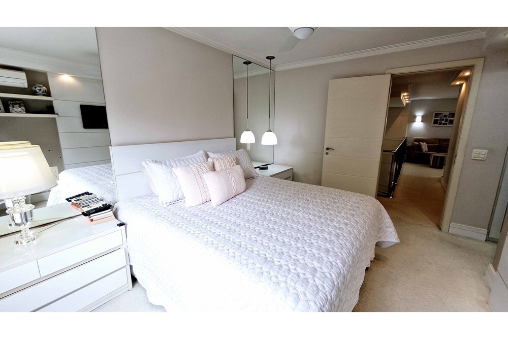 CHG 17 601361045-12 - REMAX Trio Exclusividades