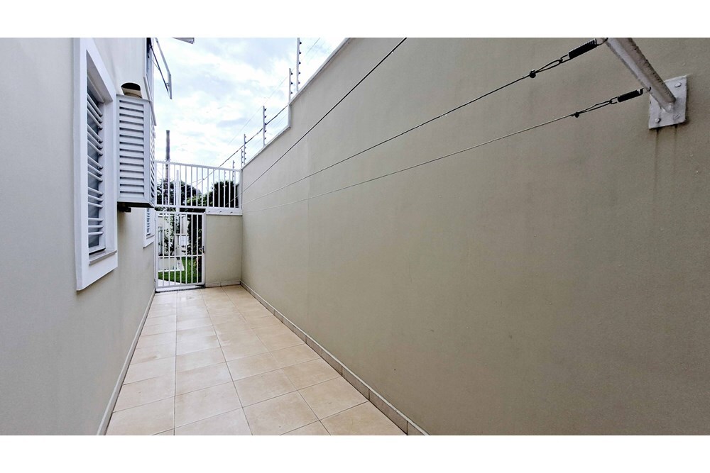 CHG 17 601361045-12 - REMAX Trio Exclusividades