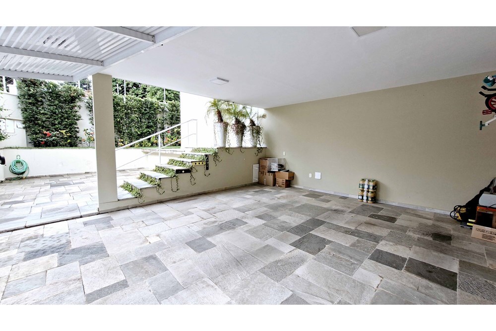 CHG 17 601361045-12 - REMAX Trio Exclusividades