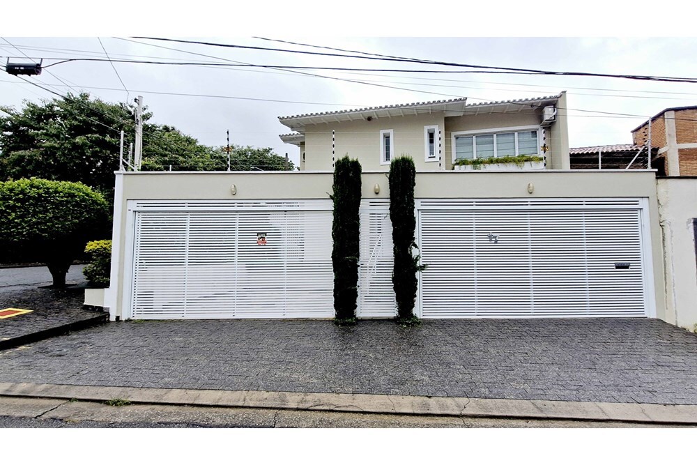 CHG 17 601361045-12 - REMAX Trio Exclusividades