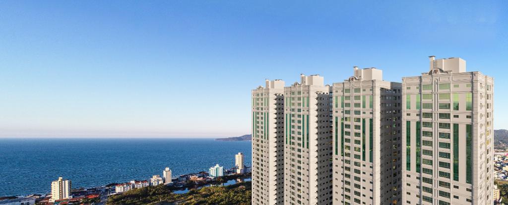 Residencial Multifamiliar de 3 quartos, 83m² no bairro Perequê, em Porto Belo | Eu Corretor