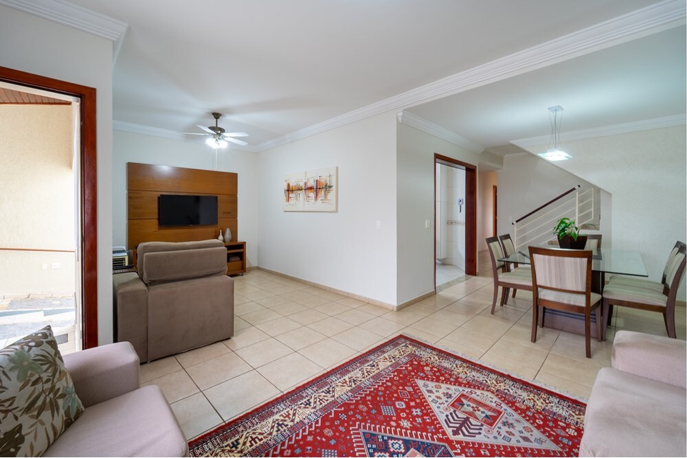 JTMFC 198 Casa 690591004-62 - REMAX Máxima Exclusividades