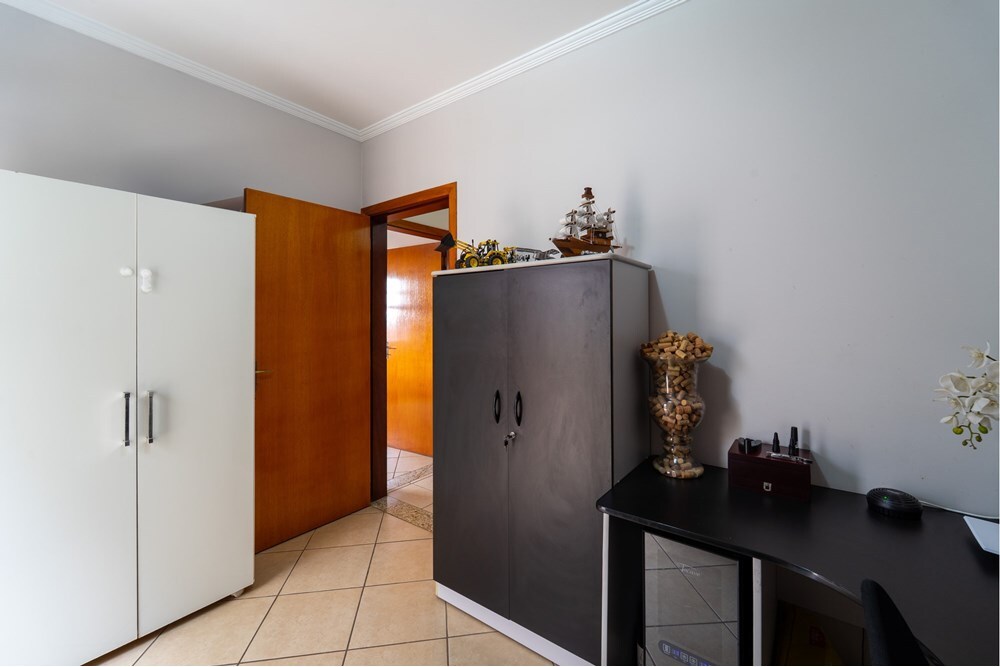 Residencial Multifamiliar de 4 quartos, 296m² no bairro Jardim Tannus, em Jundiaí | Eu Corretor