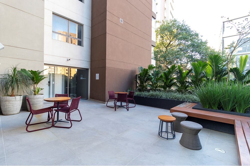 VMC 810 Apto 601401005-41 - REMAX Paradisus Exclusividades