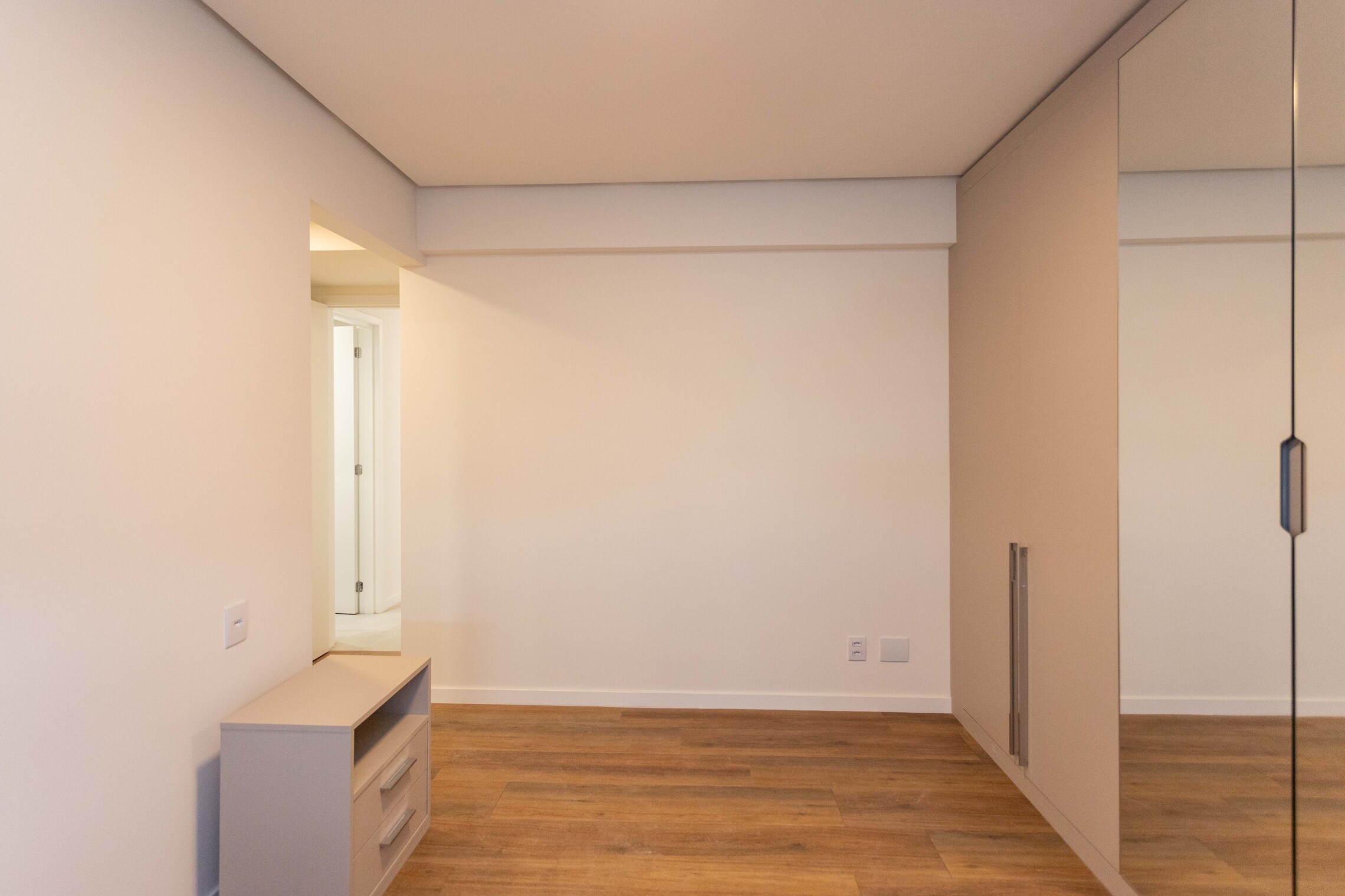 Residencial Multifamiliar de 2 quartos, 61m² no bairro Vila Ipiranga, em Porto Alegre | Eu Corretor