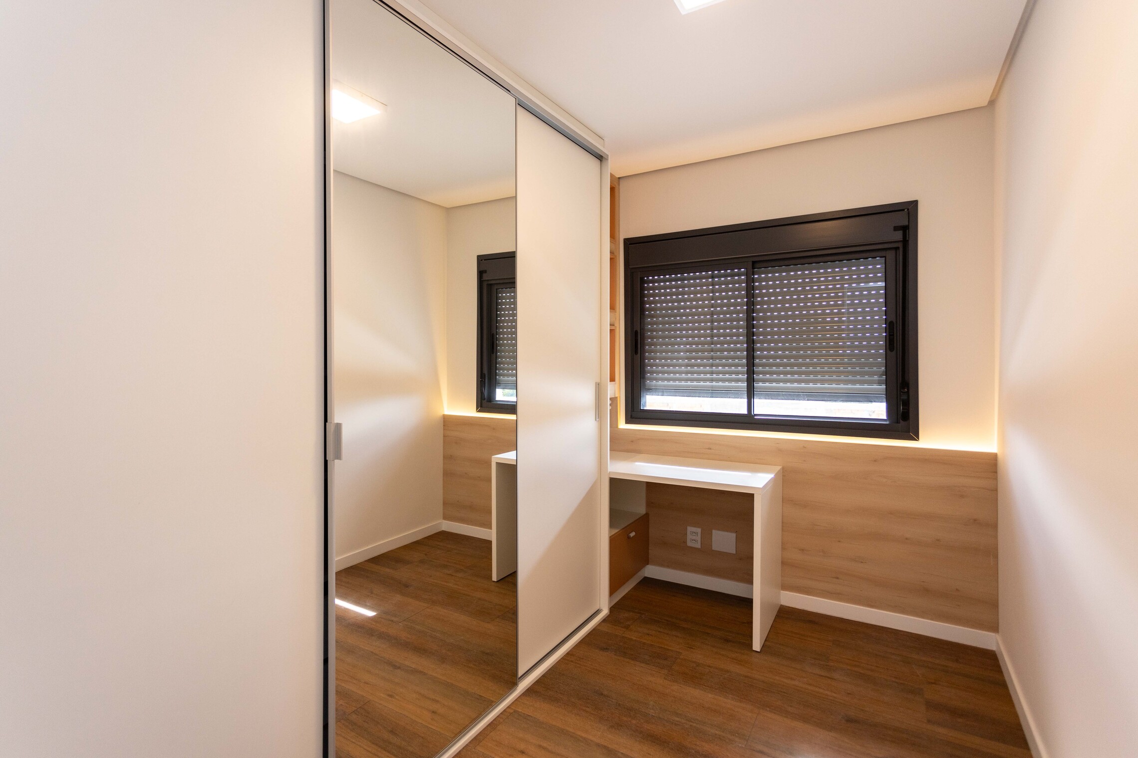 Residencial Multifamiliar de 2 quartos, 61m² no bairro Vila Ipiranga, em Porto Alegre | Eu Corretor