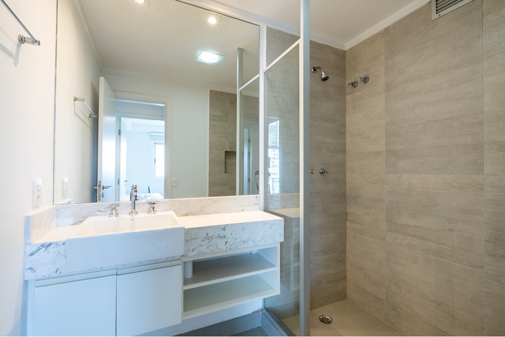 VADHPDM 290 Apto 601131003-77 - REMAX Ares Exclusividades