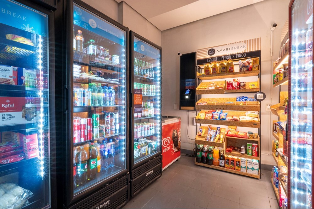 VADHPDM 290 Apto 601131003-77 - REMAX Ares Exclusividades