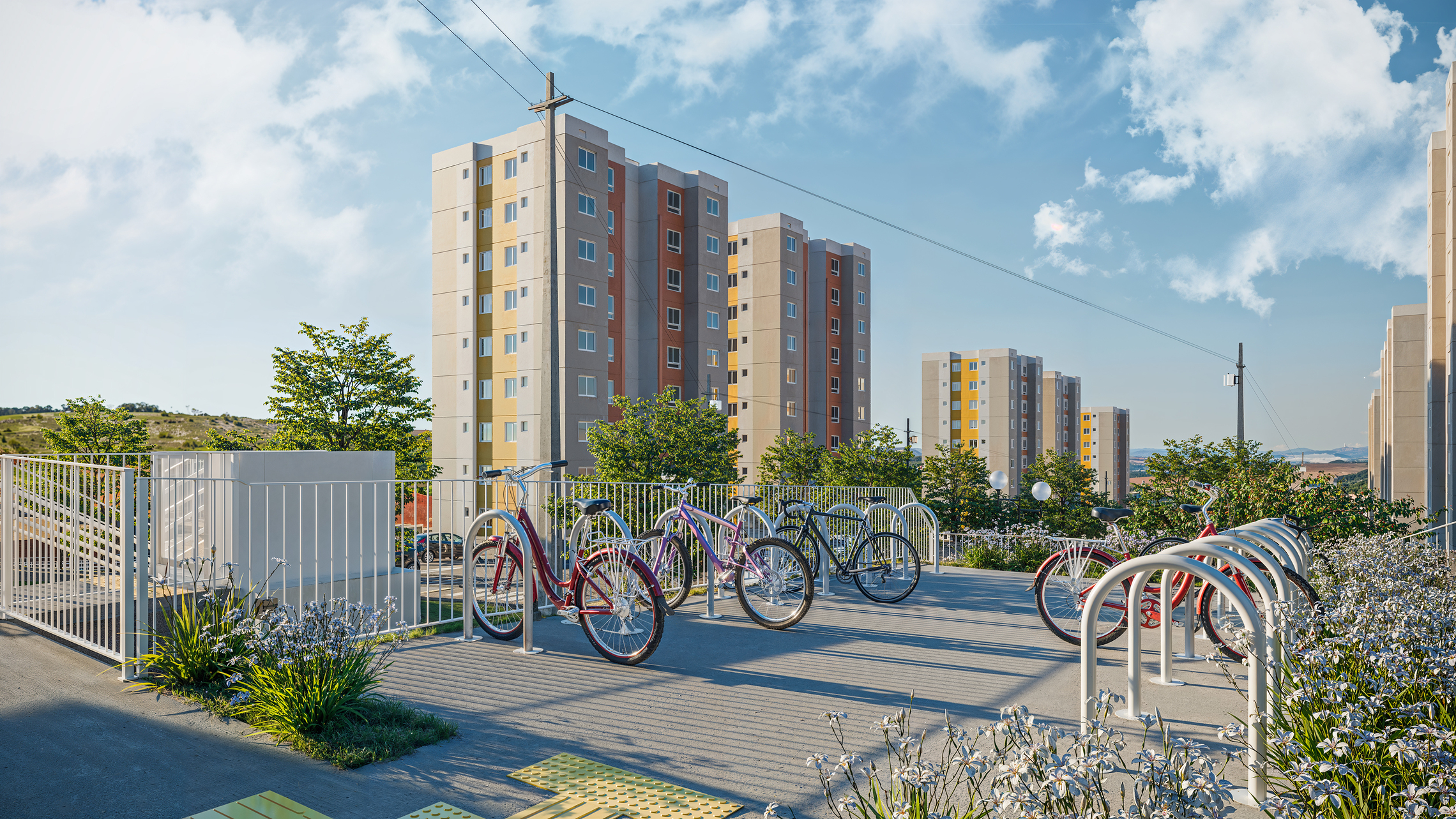 Residencial Multifamiliar de 2 quartos, 35m² no bairro Jardim Nova Esperança, em Londrina | Eu Corretor