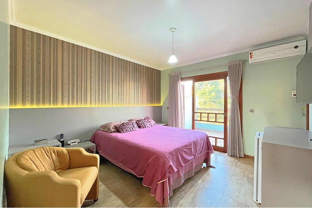 Residencial Multifamiliar de 3 quartos, 215m² no bairro Espírito Santo, em Porto Alegre | Eu Corretor