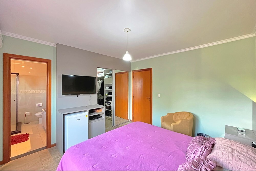 Residencial Multifamiliar de 3 quartos, 215m² no bairro Espírito Santo, em Porto Alegre | Eu Corretor