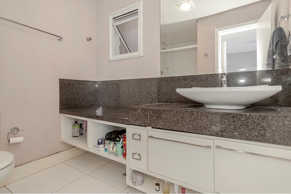 Residencial Multifamiliar de 4 quartos, 132m² no bairro Lomba do Pinheiro, em Porto Alegre | Eu Corretor