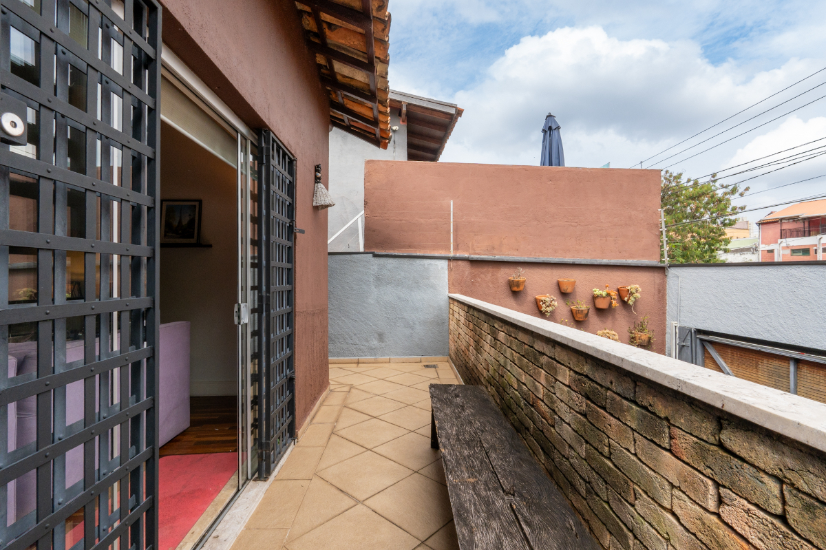 Residencial Multifamiliar de 3 quartos, 220m² no bairro Jardim Londrina, em São Paulo | Eu Corretor