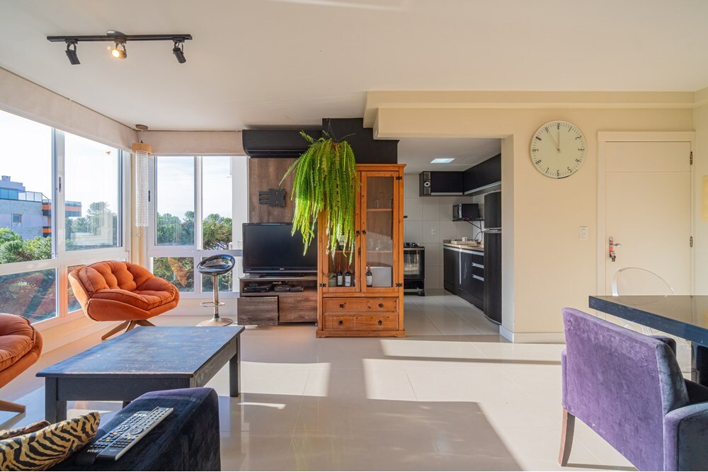 Residencial Multifamiliar de 3 quartos, 80m² no bairro Menino Deus, em Porto Alegre | Eu Corretor