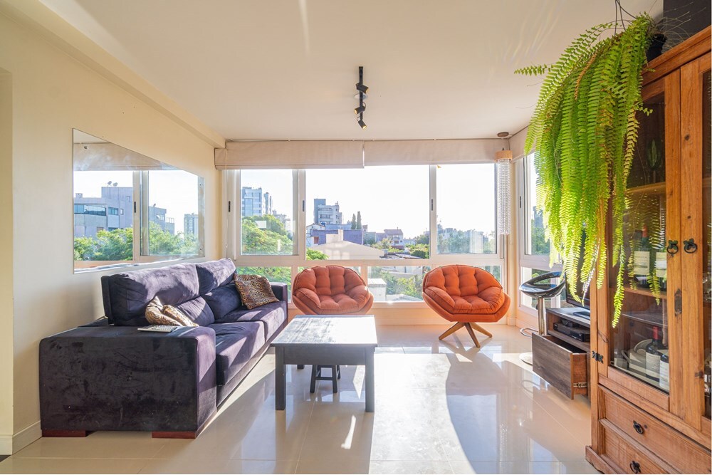 Residencial Multifamiliar de 3 quartos, 80m² no bairro Menino Deus, em Porto Alegre | Eu Corretor