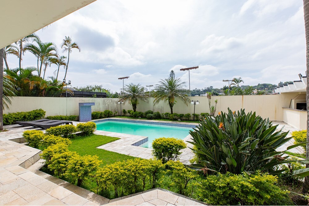 Residencial Multifamiliar de 4 quartos, 830m² no bairro Jardim Cordeiro, em São Paulo | Eu Corretor