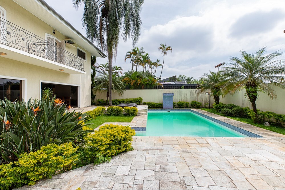 Residencial Multifamiliar de 4 quartos, 830m² no bairro Jardim Cordeiro, em São Paulo | Eu Corretor