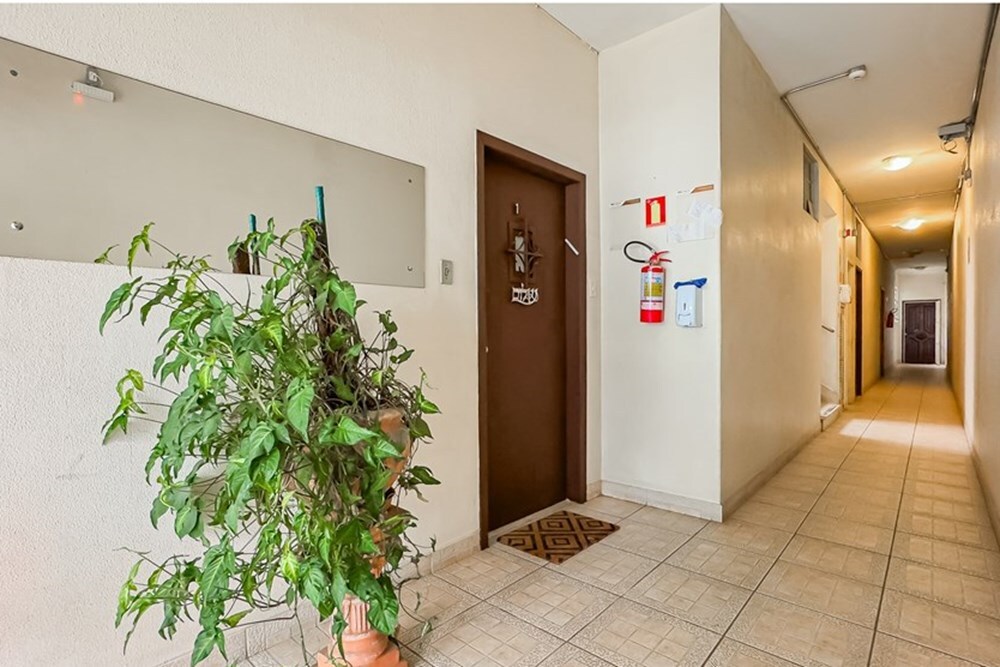 Residencial Multifamiliar de 2 quartos, 77m² no bairro Floresta, em Porto Alegre | Eu Corretor
