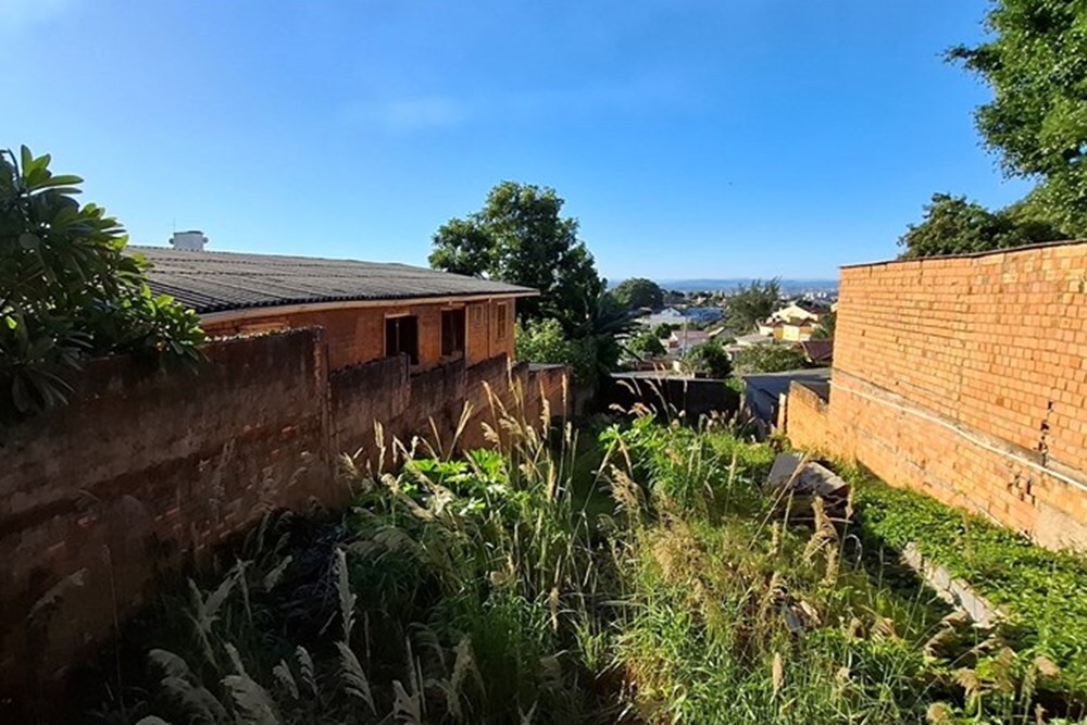 Residencial Multifamiliar de 420m² no bairro Vila Jardim, em Porto Alegre | Eu Corretor