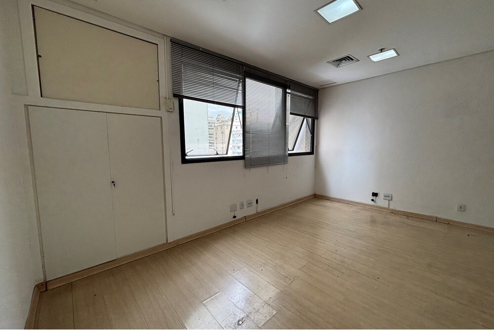 SCDAL 537 Sala 601081019-44 - REMAX Lepex Exclusividades