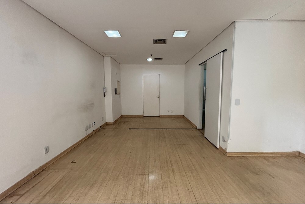 SCDAL 537 Sala 601081019-44 - REMAX Lepex Exclusividades