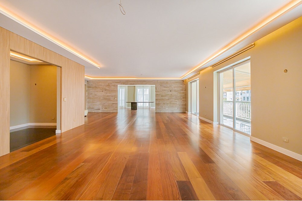 HRDJ 129 Apto 601081024-29 - REMAX Lepex Exclusividades