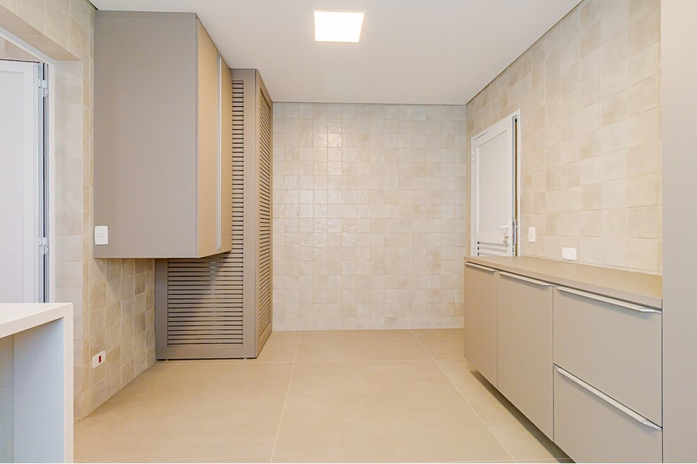 HRDJ 129 Apto 601081024-29 - REMAX Lepex Exclusividades