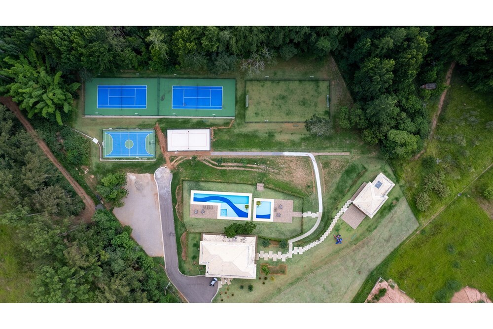 Residencial Multifamiliar de 1047m² no bairro Caxambu, em Jundiaí | Eu Corretor